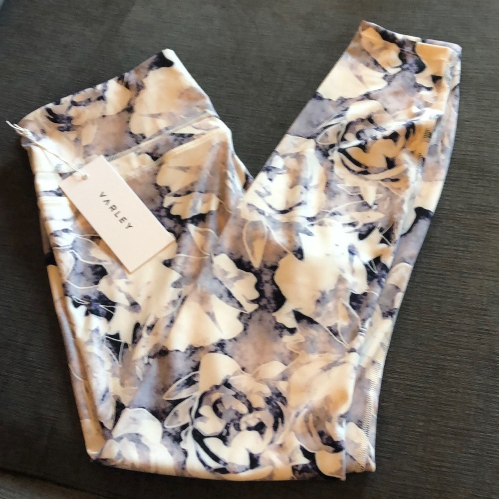 Varley Crenshaw Leggings - NWT Sz M